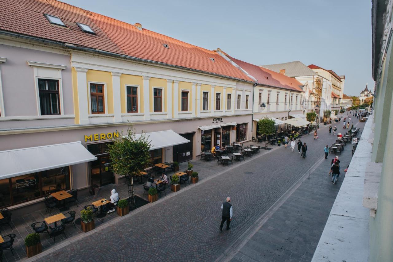 Noo'Vo Central Apartaments Oradea Eksteriør bilde